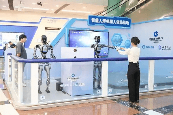华为云盘古汽车大模型通过可信AI汽车大模型评估